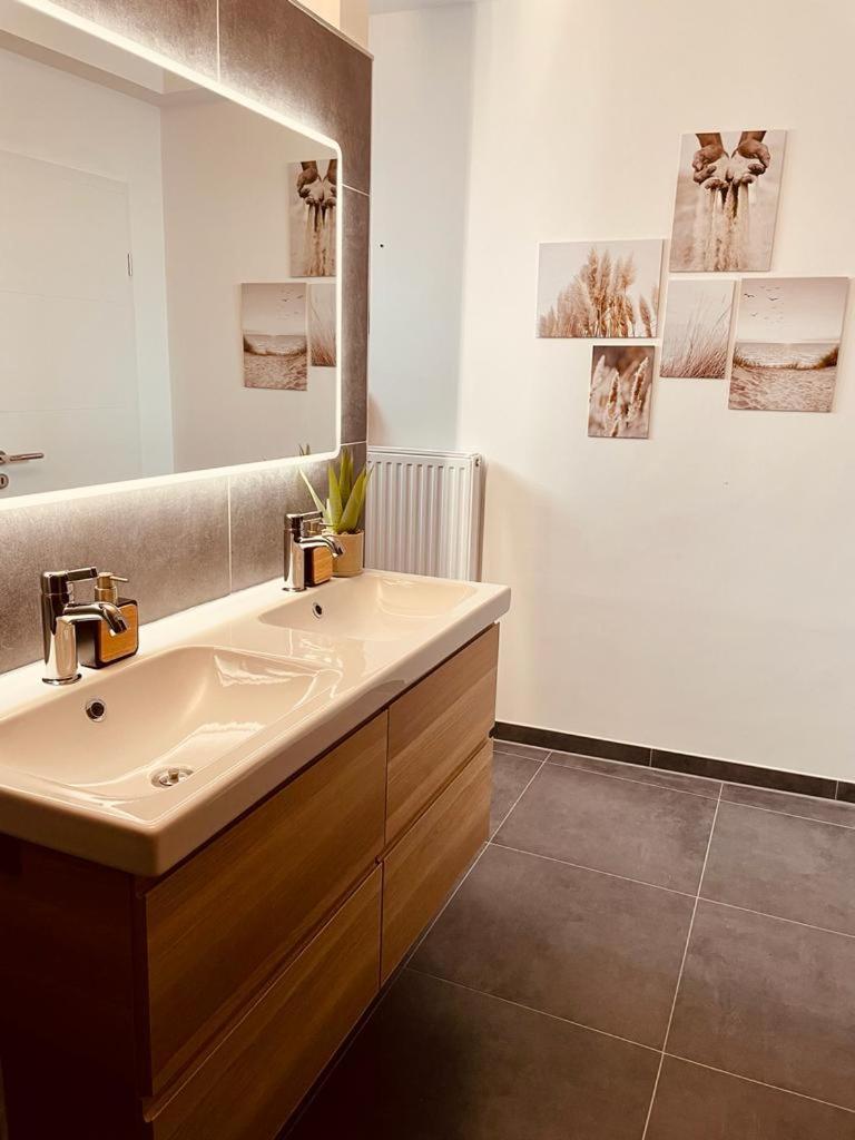 Wellness-Mit-Stil Apartman Schwerte Kültér fotó
